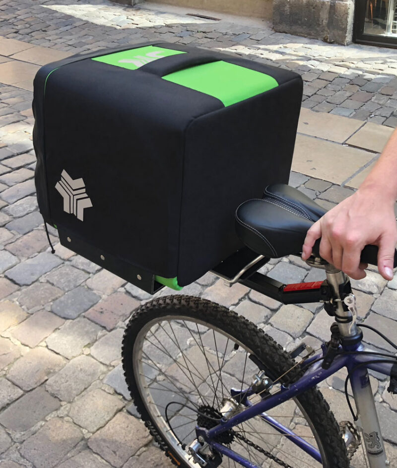 ProdelBags Miles Agility delivery box for bicycle couriers. Insulated delivery bag 39 liters